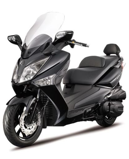 GTS 300i