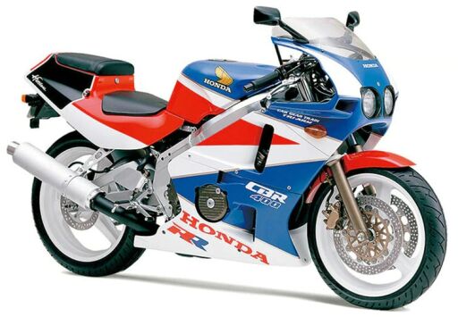 CBR 400 RR