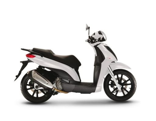300 Carnaby